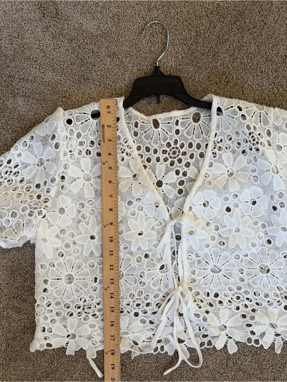 Amazon White Floral Crochet Tie-Front Crop Top - Picture 6 of 6